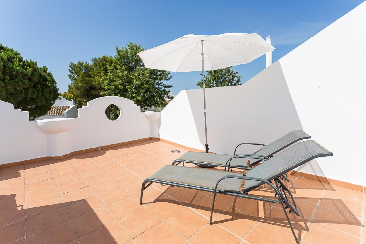 Pool & Whirlpool Sauna * Marbella