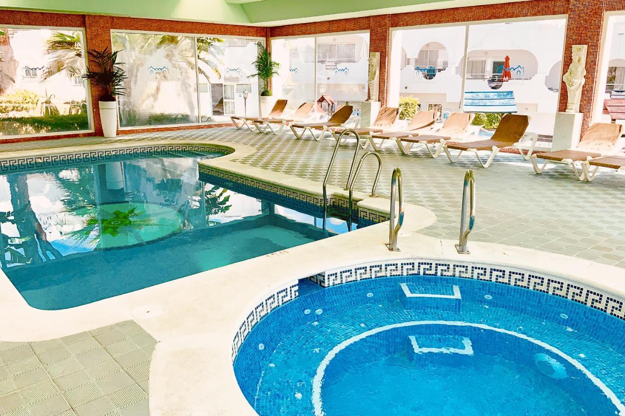 Pool & Whirlpool Sauna Ferienhaus Marbella