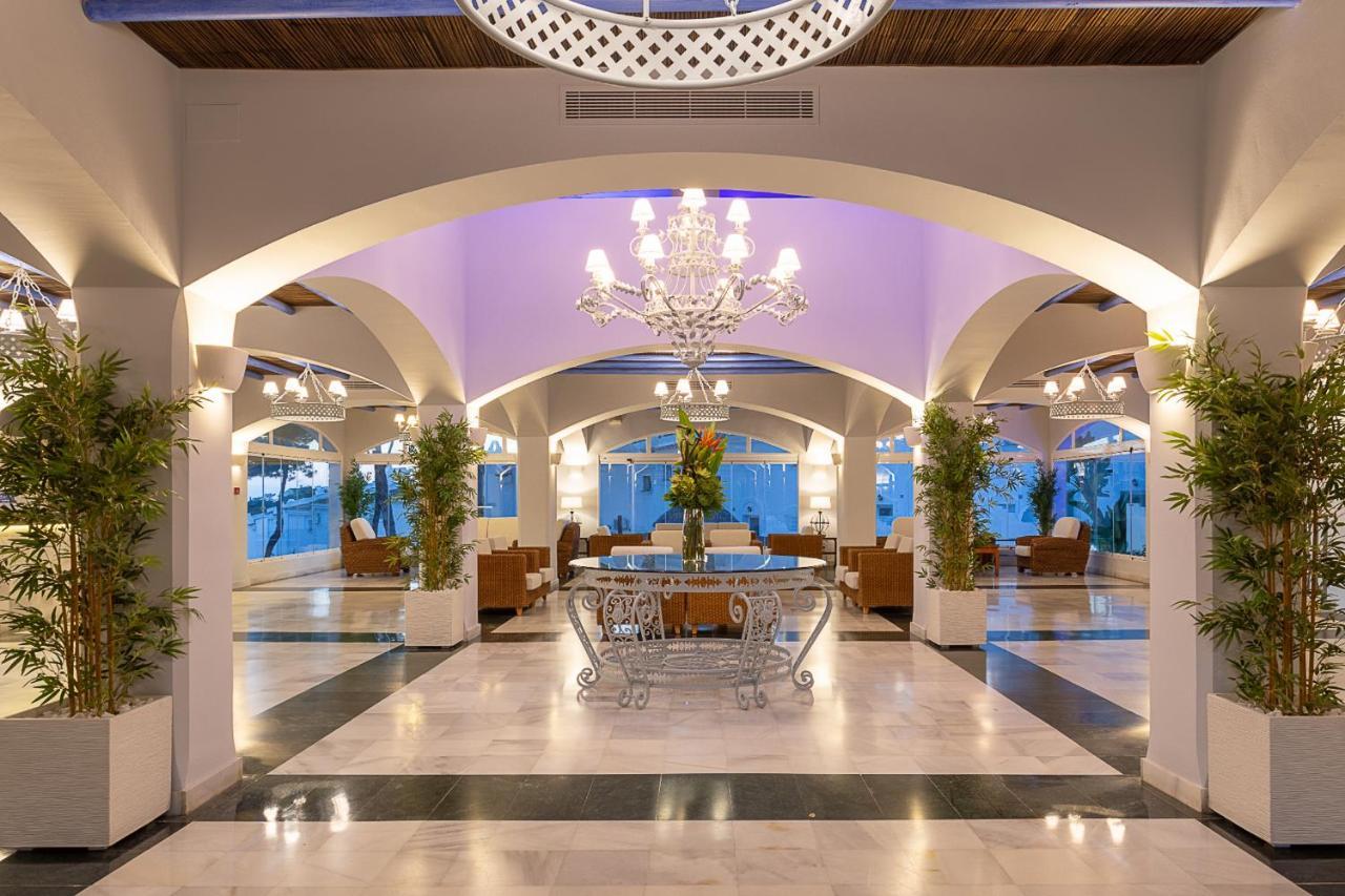 Pool & Whirlpool Sauna * Marbella