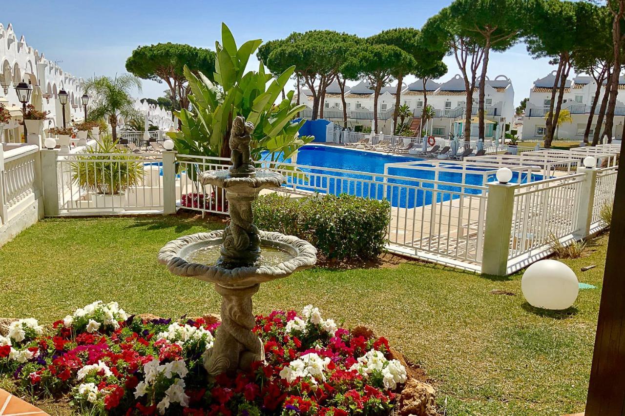 Pool & Whirlpool Sauna